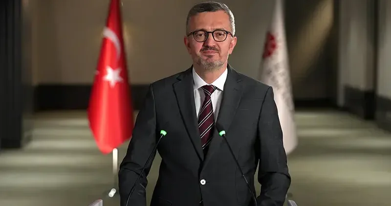 Burhanettin Duran: Öncelik, terörün tamamen sona ermesi ve silahların geri dönülmeyecek şekilde bırakılmasıdır
