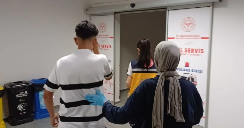 Aksaray da Şakalaşma Kavgaya Dönüştü: 15 Yaşındaki Çocuk Bıçaklandı