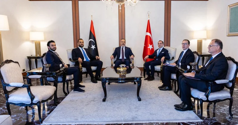 Bakan Fidan, Libyalı yetkililerle bir araya geldi