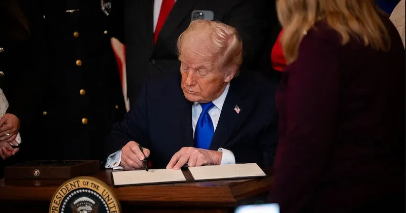 Trump, yaptığı paylaşımlarla ayda milyonlarca dolar kazanıyor. Sözcü Gazetesi