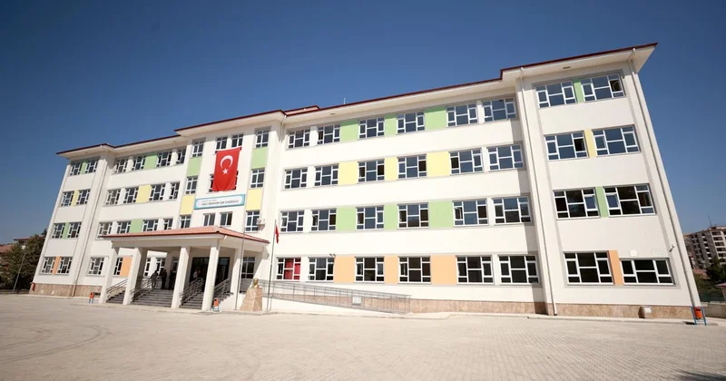 Deprem sonrası yeniden inşa edilen Malatya da eğitim altyapısı güçleniyor