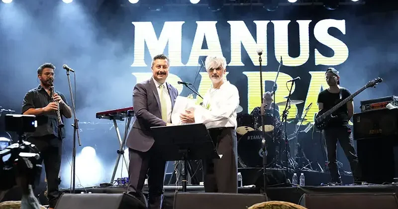 Bursa da Manuş Baba konseri