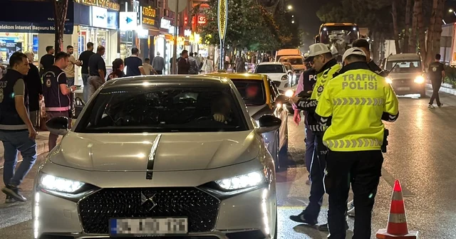 Tatvan da 11 noktada 150 personelin katılımıyla geniş kapsamlı asayiş uygulaması yapıldı Bitlis Haberleri Habertürk Yerel Haberler