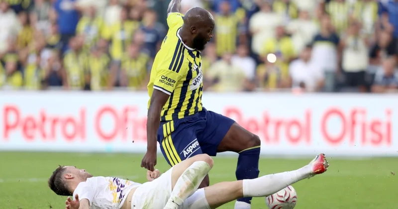Dönüşte Fenerbahçe ile görüşeceğim demişti! İsmail Kartal dan Lukaku kararı Sözcü Gazetesi