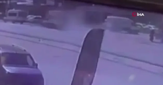 Hatay da feci kaza: Ok gibi saplandı, ezilmekten saniyelerle kurtuldu!