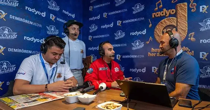 Bakan Kacır, Radyo D canlı yayınında TEKNOFEST’i anlattı