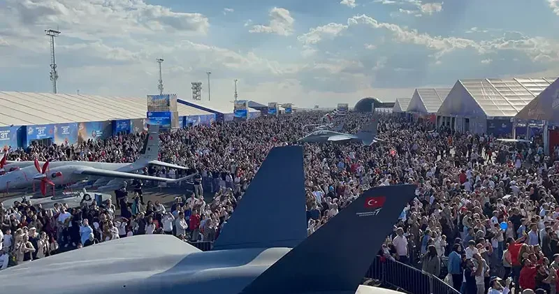 TEKNOFEST Güneydoğu ya ziyaretçi akını; yürüyüş zorlaştı, trafik kilitlendi