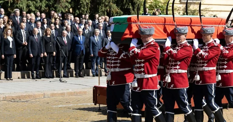 Yunanistan da bulunan Bulgar Çarı Samuil in naaşı Bulgaristan a getirildi Sözcü Gazetesi