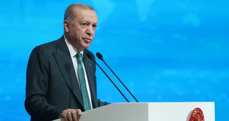 Özgür Özel Avrupa kapılarında sabahlıyor Yerel Gündem Haberleri