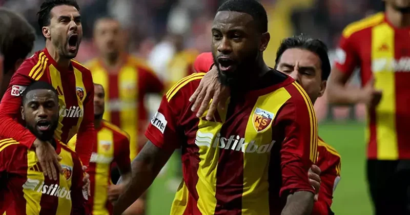 ÖZET Gol düellosunda altın değerinde 3 puan Kayseri nin... Kayserispor Kasımpaşa maç sonucu 3 2 Fanatik Gazetesi Futbol Haberleri Spor