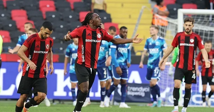 Gaziantep FK, Burak Yılmaz yönetiminde 3. beraberliğini aldı