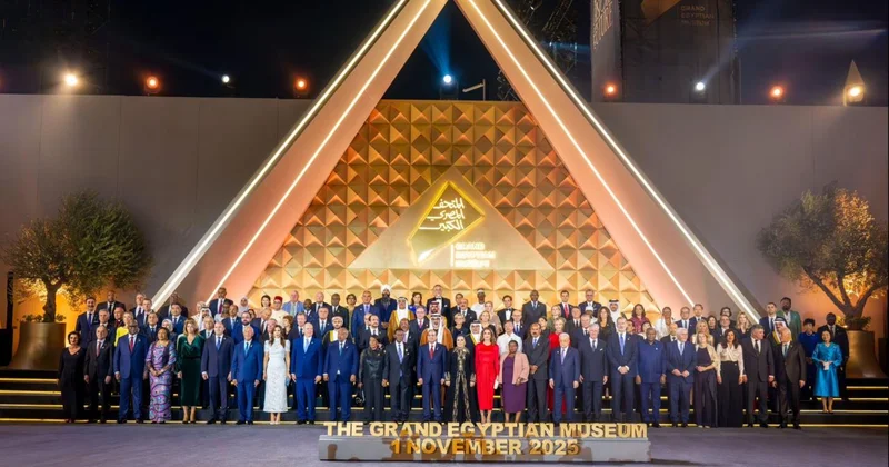Bakan Ersoy, Büyük Mısır Müzesi nin açılış törenine katıldı