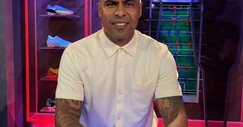 Acun Ilıcalı duyurdu! Fenerbahçe ve Beşiktaş ın eski yıldızı Survivor a katılıyor