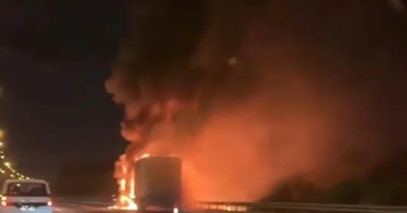 Otoyolda tır alev alev yandı, yangın güçlükle söndürüldü