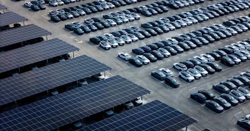 Çin otomobillerinde ‘casusluk’ şüphesi... Memurlardan toplamaya başladılar