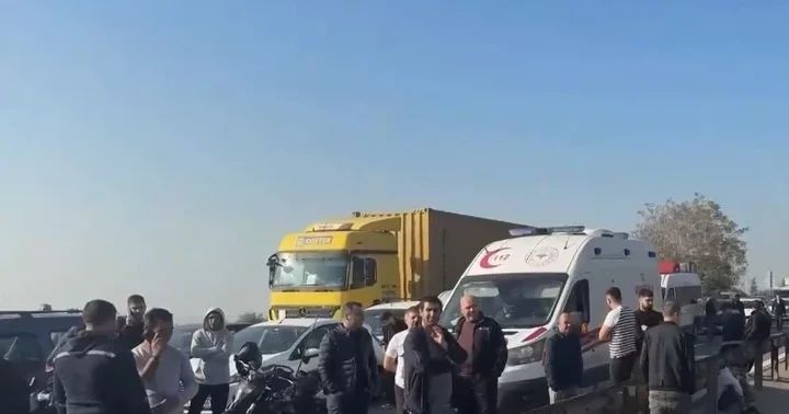 Anadolu Otoyolu nda zincirleme kaza! Ankara istikameti ulaşıma kapandı