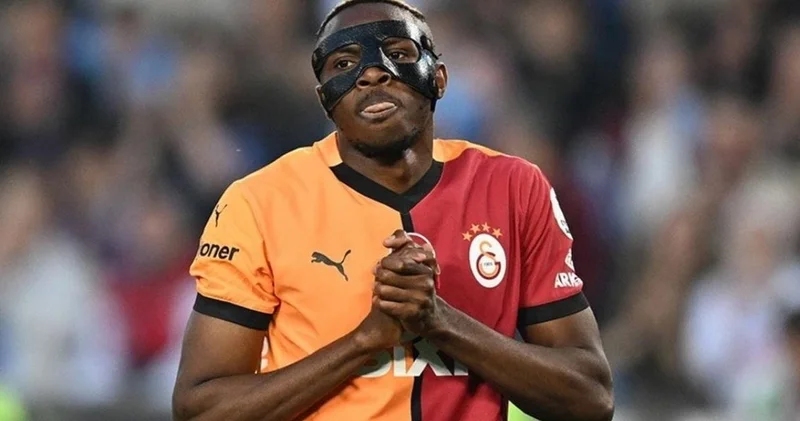 Ajax maçı öncesi Osimhen tehlikesi: Suratı düştü!