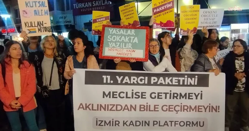 İzmir’de 11. Yargı Paketi protesto edildi: Hayatlarımız sizin ahlak tanımınızdan daha değerli