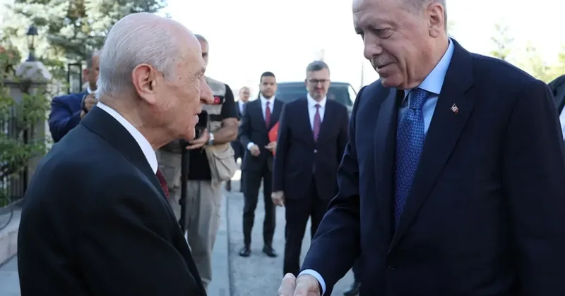 İttifakta çatlak var deniyordu! Bahçeli nin gönderdiği hediyeye teşekkür etti