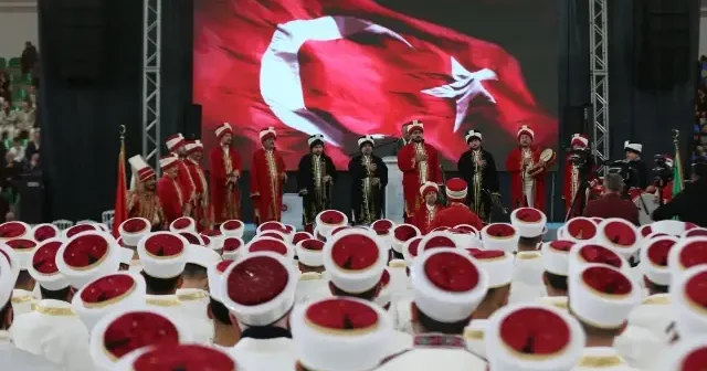 Kur an ı Kerim i gönüllerine nakşettiler: Rize de 600 öğrenciye dualarla icazet töreni düzenlendi VİDEO İZLE