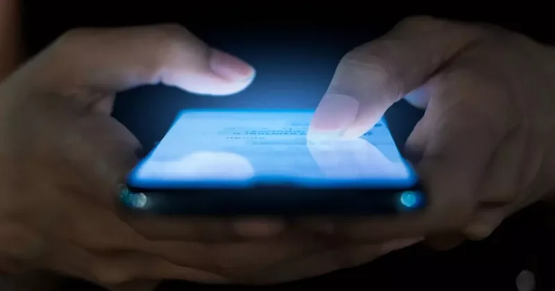 1 Ocak itibarıyla dev bir zam daha! Bu para tüm telefon sahiplerinden kesilecek