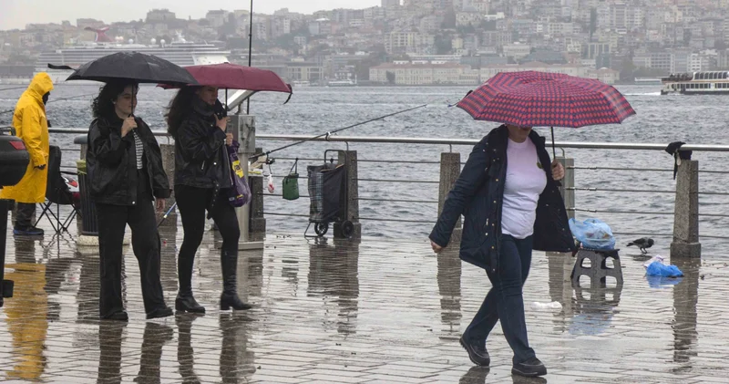Yarına dikkat: İstanbul başta olmak üzere birçok kente kuvvetli yağış geliyor!