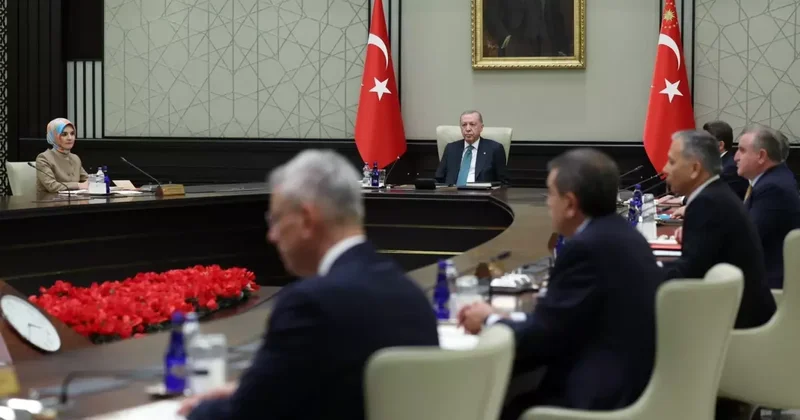 Kabine sonrası Cumhurbaşkanı Erdoğan dan Özel e sert sözler