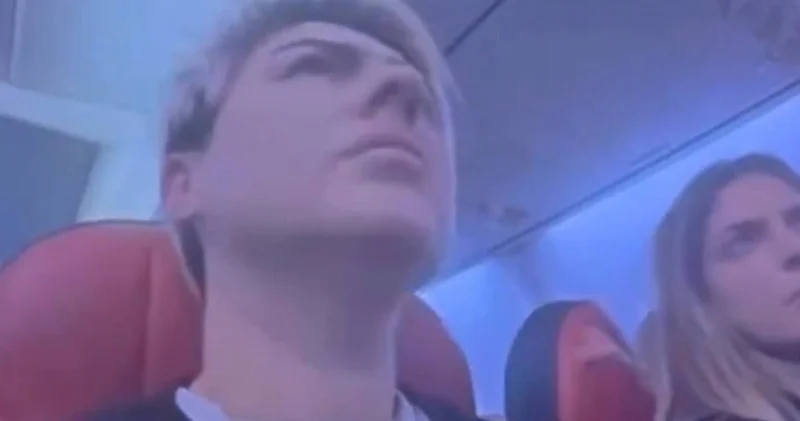 Köln İstanbul uçağında korku dolu anlar! Çarpmaya hazırlıklı olun