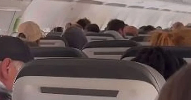 Tuvaletteki üç kelimelik not uçağa acil iniş yaptırdı Sözcü Gazetesi