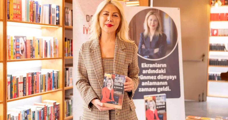 Bahçeşehir Koleji Genel Müdürü Dr. Özlem Koç, ‘İnternette Dijital Yanılgı’ adlı kitabını tanıttı