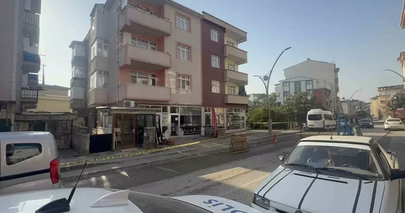Gebze’deki farklı bir mahallede yeni ihbar: 3 binadan 42 kişi tahliye edildi