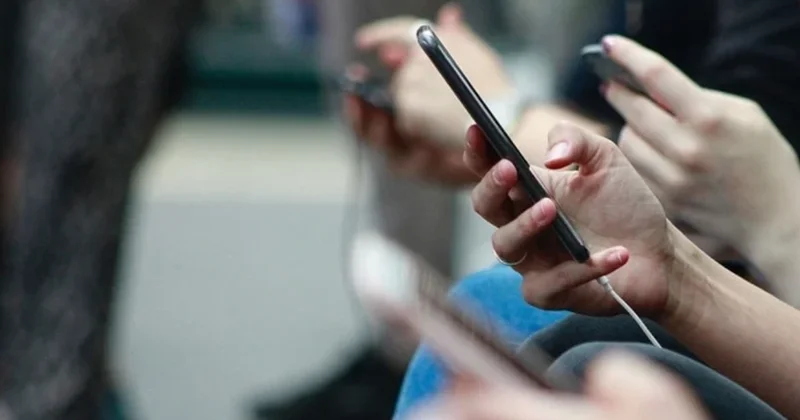 1 Ocak tan itibaren geçerli olacak: Tüm telefon sahiplerinden bu para kesilecek Sözcü Gazetesi