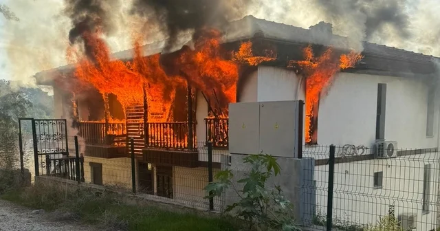 Muğla da çıkan ev yangınları söndürüldü Muğla Haberleri