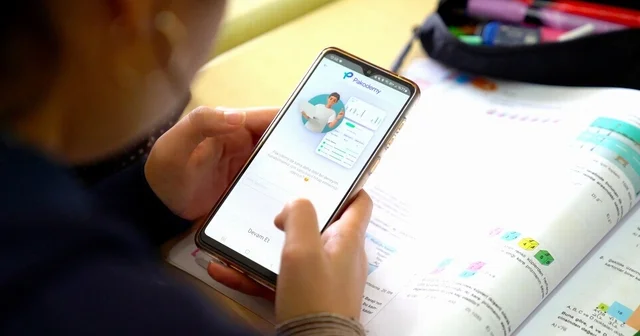 Aliağa Belediyesi nden üniversiteye hazırlanan gençlere büyük destek İzmir Haberleri