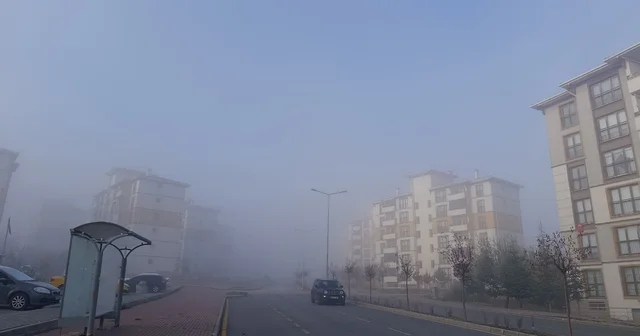 Kırşehirliler güne sisli bir havada uyandı Kırşehir Haberleri