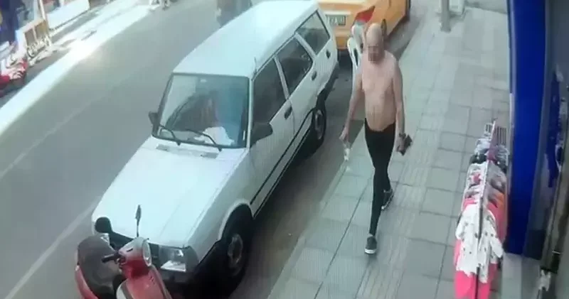 Mersin de sokakta çıplak dolaşan Rus, gözaltına alındı