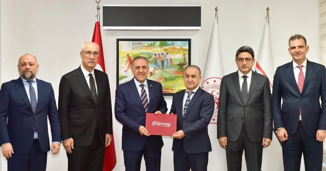 Genç e 750 kişilik yeni spor salonu Yatırım protokolü imzalandı Bingöl Haberleri