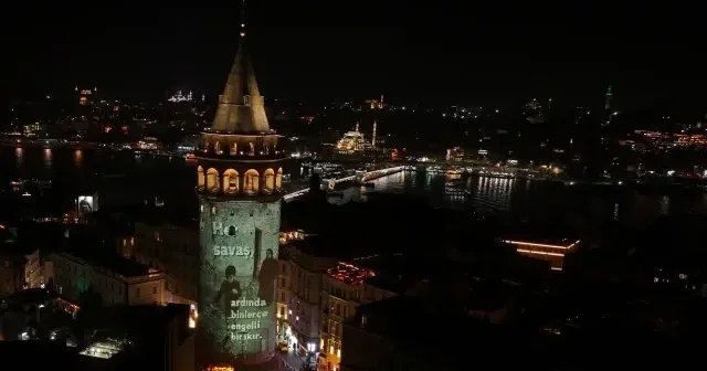 Galata Kulesi ne savaşlarda engelli bırakılan çocuklar yansıtıldı VİDEO İZLE