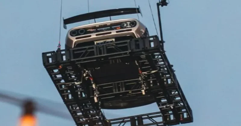 Helikopterle getirildi! Müzayede satılan en pahalı araba ne Bugatti ne de Ferrari ydi