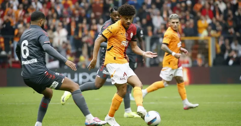 Galatasaray da Samsun maçında Osimhen ve Torreira alarmı
