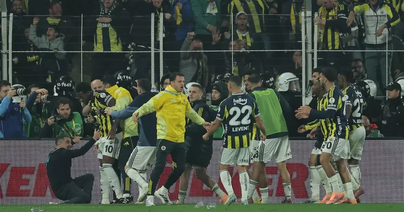 Galatasaray, Fenerbahçeli yıldız için ihbarda bulundu! Taciz ve teşhircilik