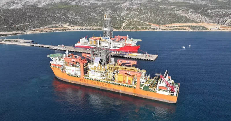 Gurur veren tablo! Türkiye nin dev enerji filosu 6 ncı gemisine kavuştu