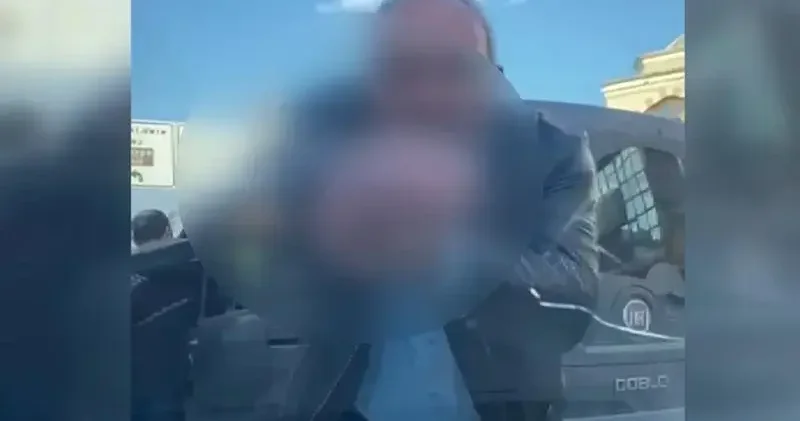 Ankara da trafikteki kavgada araca zarar veren 3 şüpheliye gözaltı