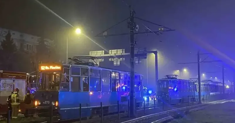 Polonya’da tramvay kazası: İkisi ağır 35 kişi yaralandı Dünya Haberleri