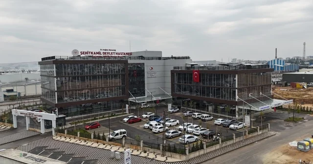 Gaziantep te yeni OSB Hastanesi hizmete açıldı Gaziantep te sanayinin kalbinde hizmet verecek modern sağlık tesisi hasta kabulüne başladı Gaziantep Haberleri