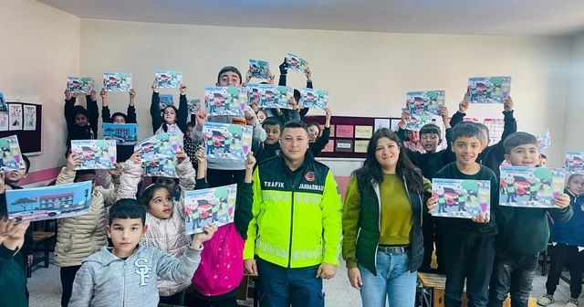 Pozantı da ilkokul öğrencilerine trafik eğitimi Adana Haberleri