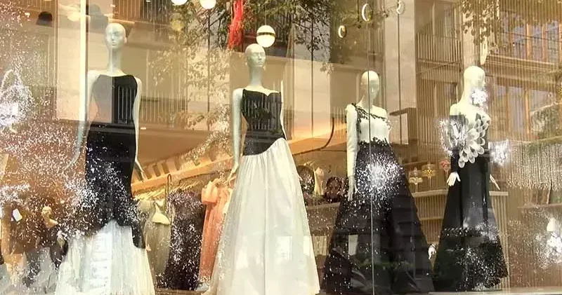 Nişantaşı’nda mağaza kurşunlandı