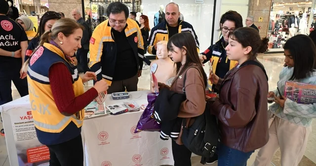 Osmaniye de ani kalp durmalarına karşı kullanılan şok cihazı tanıtıldı Osmaniye Haberleri