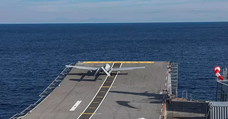 Mavi Vatan da Bayraktar TB3 ve ALBATROS S den güç gösterisi! Hedefler tam 12 den vuruldu