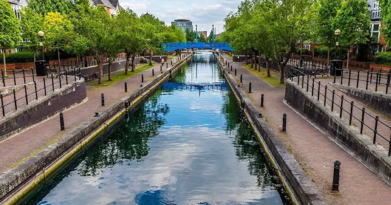 Herkes kütük sanıyordu ama canlı çıktı: Suda gören donup kaldı Sözcü Gazetesi